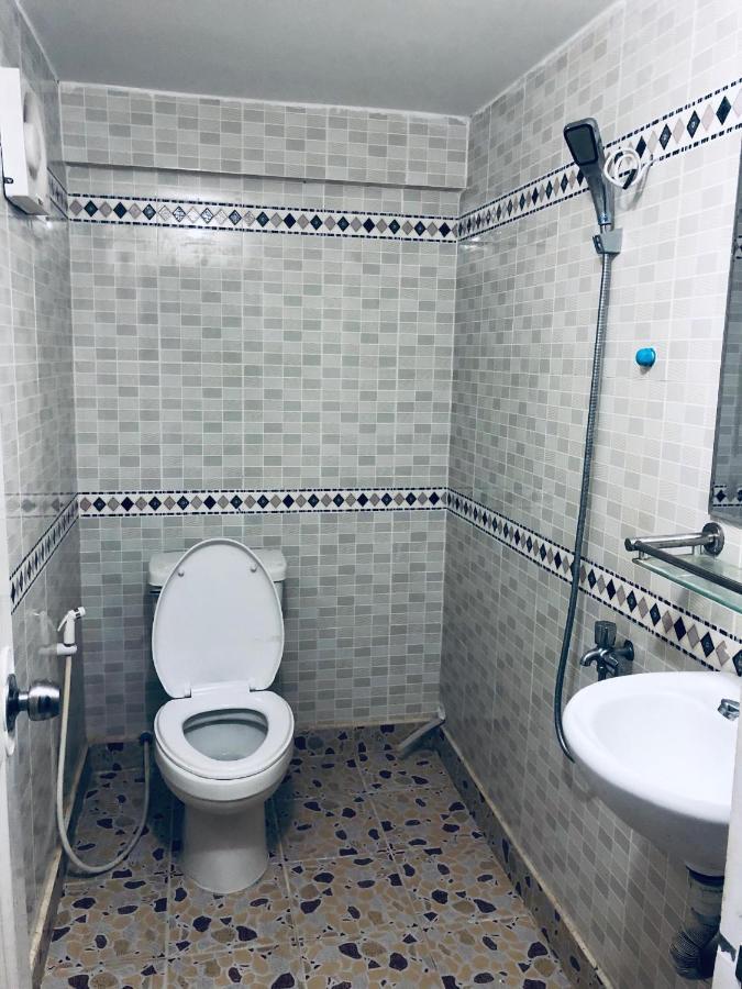 Ez Guesthouse Пном Пен Екстериор снимка